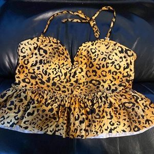 Kortni Jeane L old leopard sweetheart peplum tie neck swim top nwot